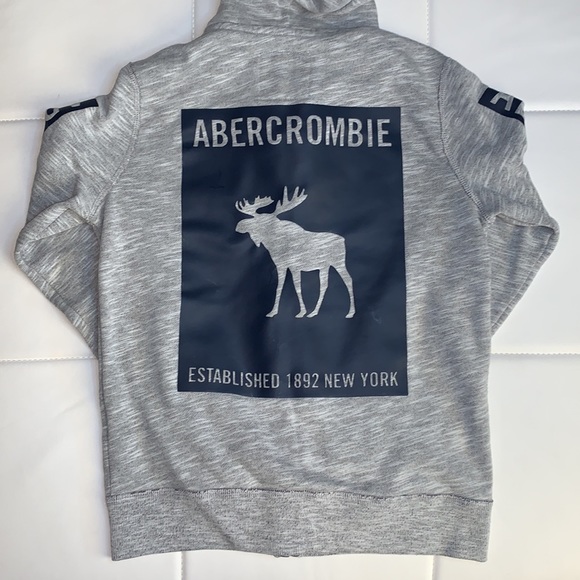 abercrombie kids Other - Abercrombie Kids Logo Sweater Jacket